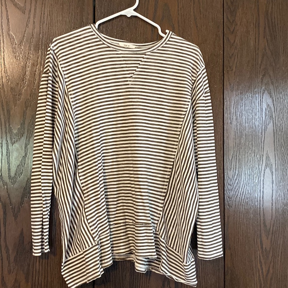 Boutique oversized tee